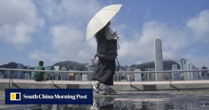 Wilayah Baru Hong Kong dilanda hujan; lebih banyak prakiraan hujan lebat untuk wilayah tersebut