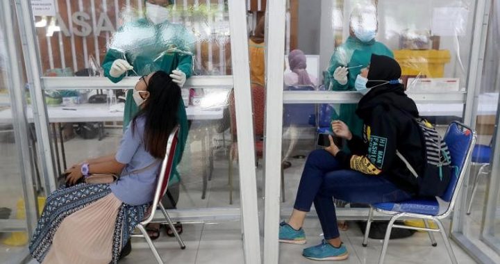 Indonesia dan Malaysia catat rekor tertinggi baru dalam kasus harian Covid-19