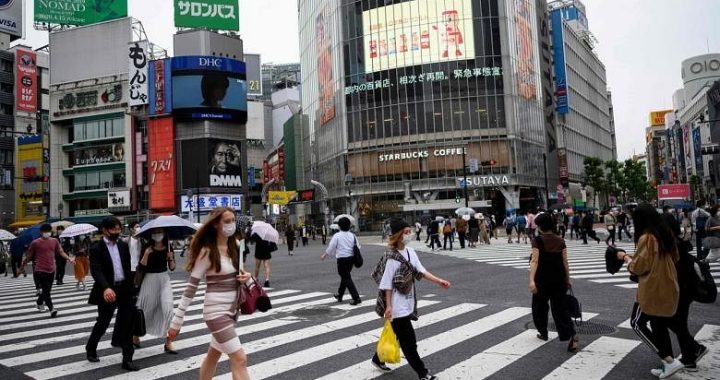 Jepang akan menunda target ‘womenomics’ untuk pemimpin perempuan hingga satu dekade: Media